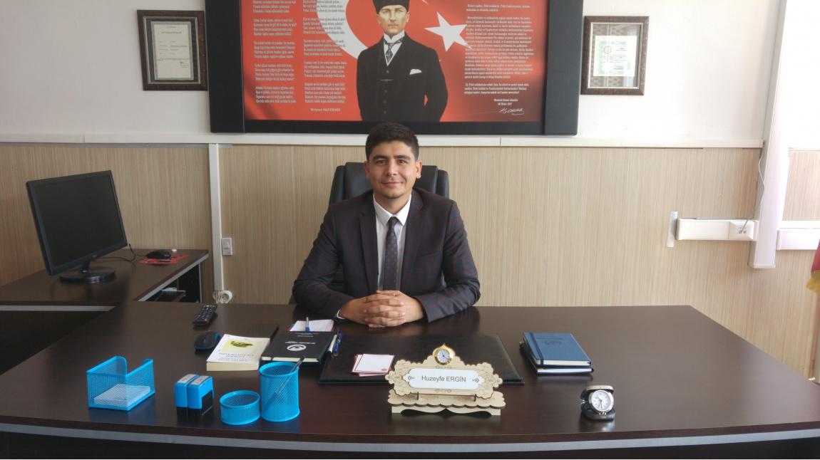 Huzeyfe ERGİN - Okul Müdürü